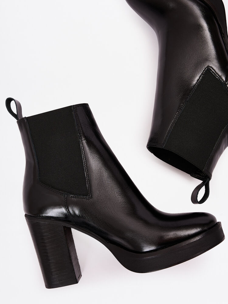 Bota Juliane